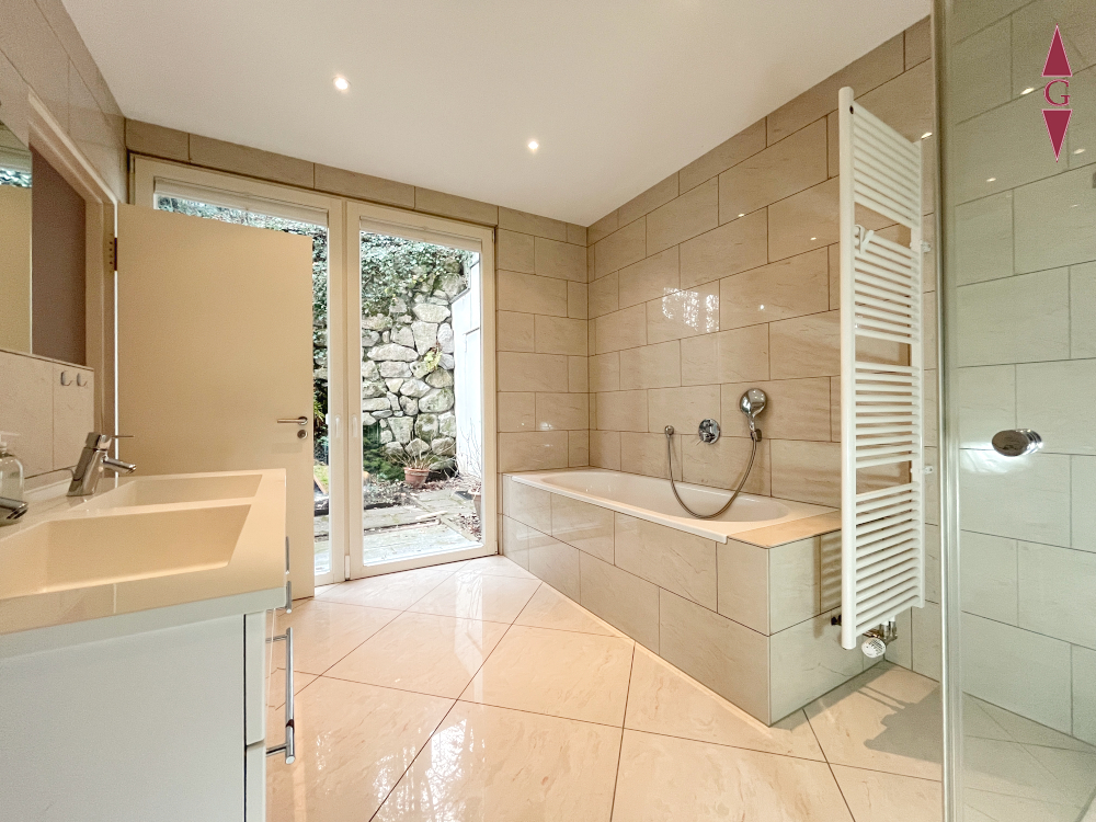 1-652 Badezimmer 