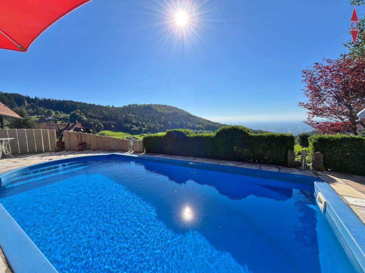 Pool (13)