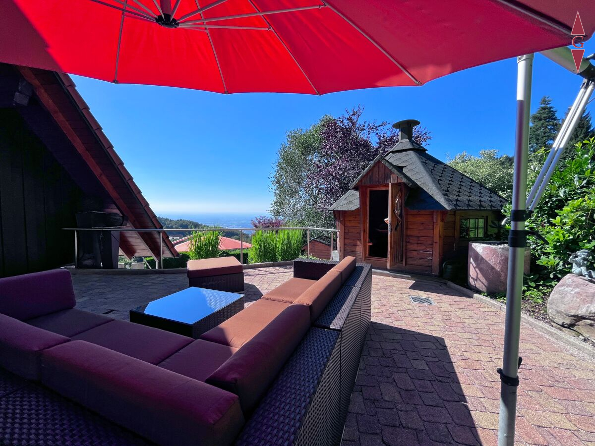 Hütte vor Terrasse OG (8)