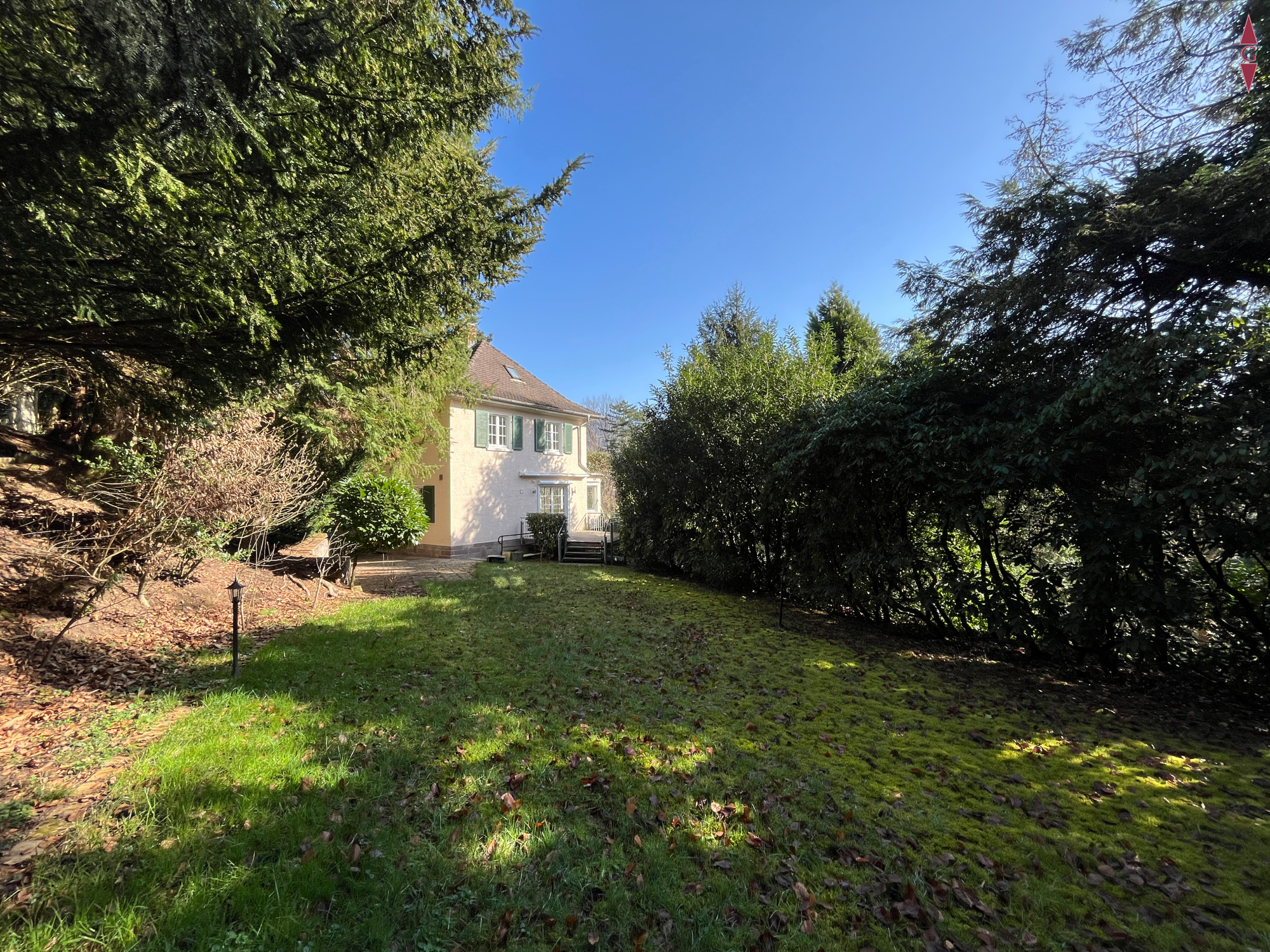 1-703 Villa Lichtentaler Allee 