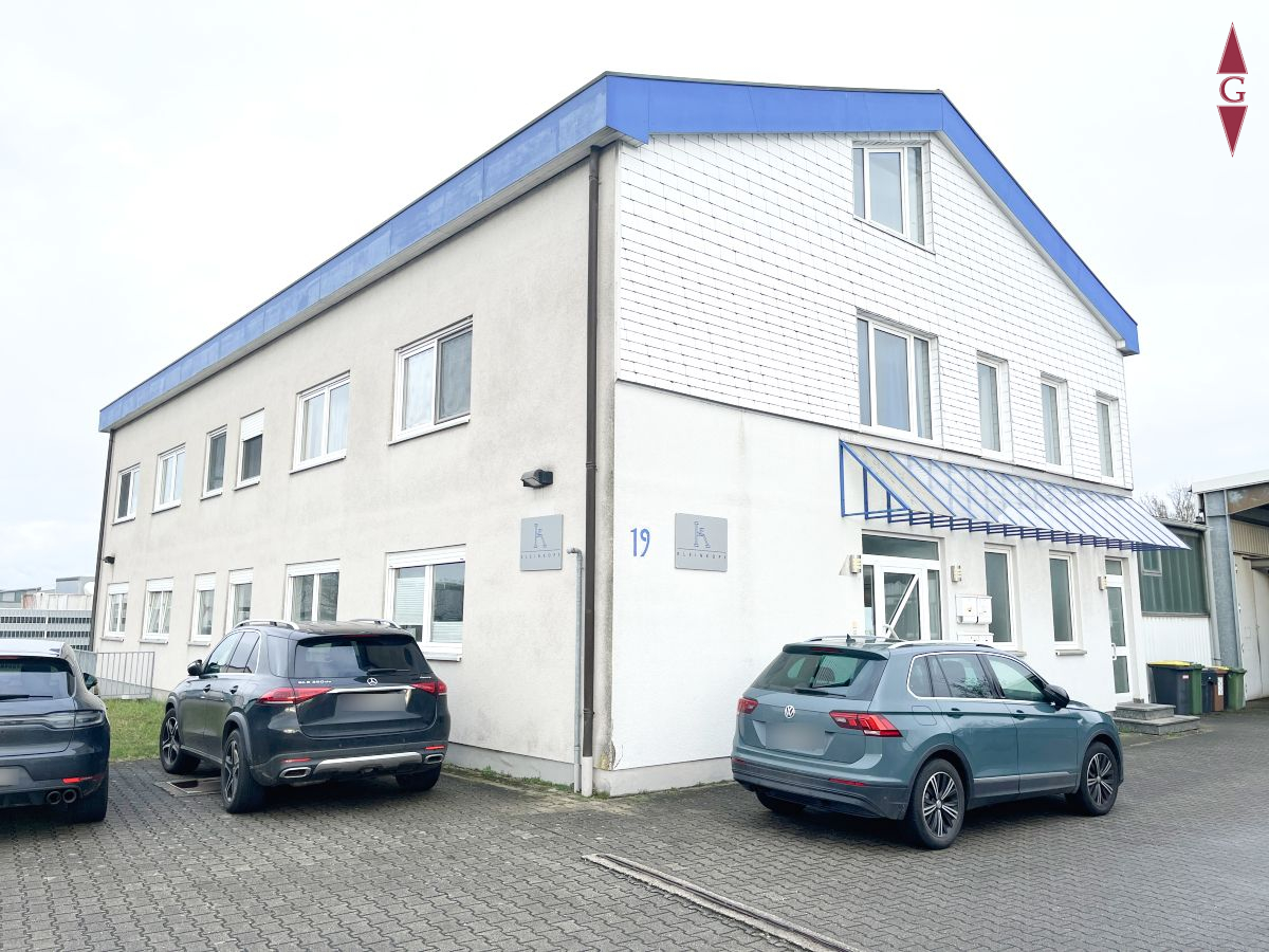 Verwaltungsgebäude (3)