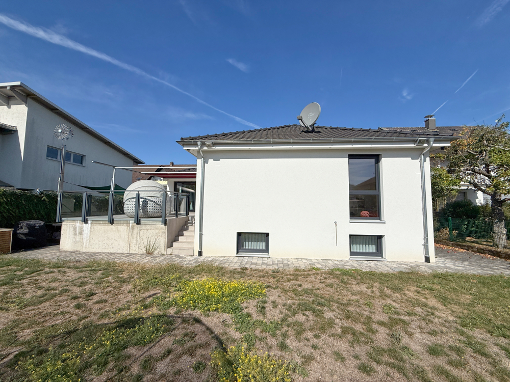 Bildtitel: Haus Gartenseite